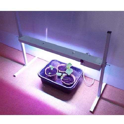 Фитосветильник св\д LED-15 690*70*45мм Петромаш