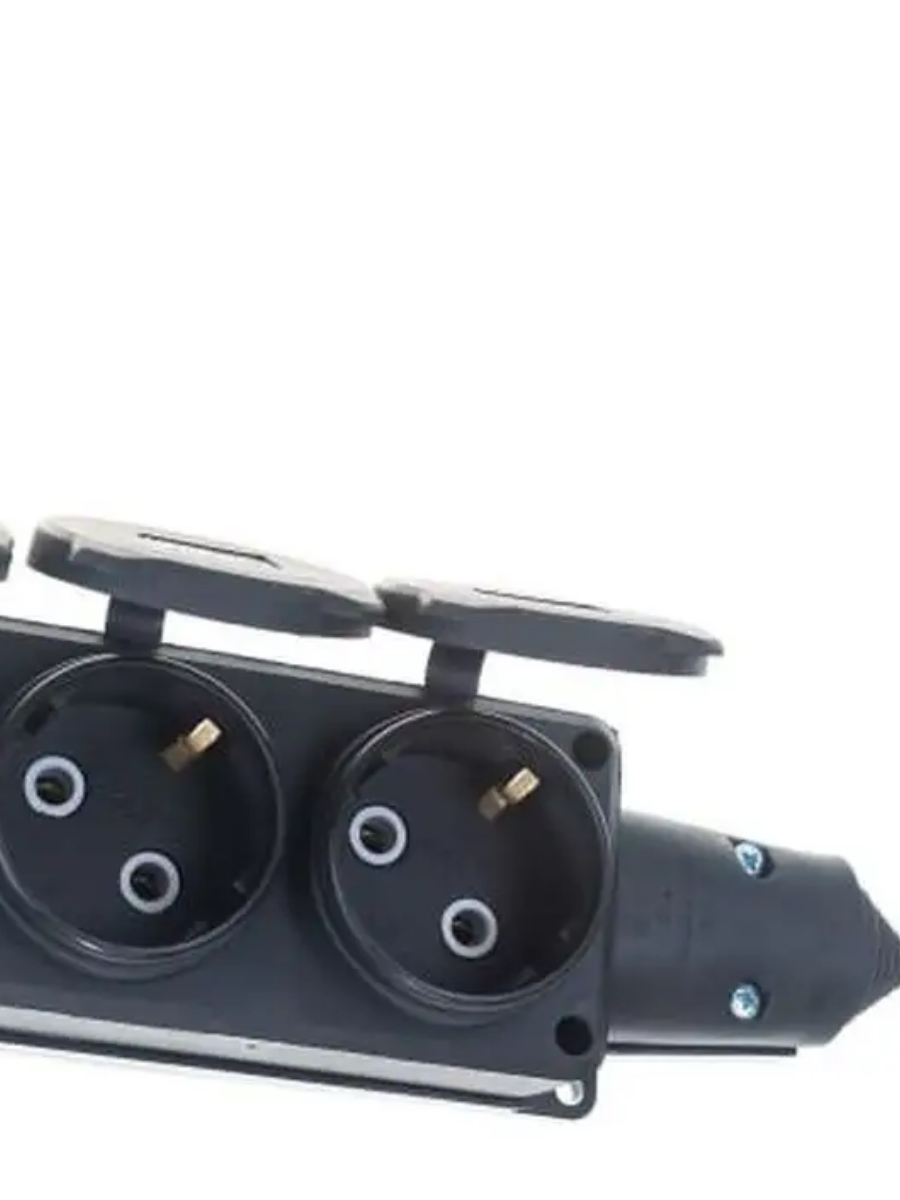 Розетка 3 ОП с заглушкой черная Юниверсал 159273